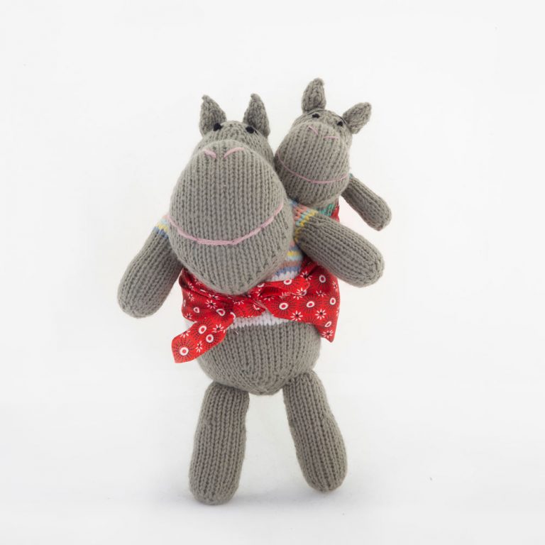 Hand-Knitted Mama & Baby set "Shamwaris" from Gogo Olive